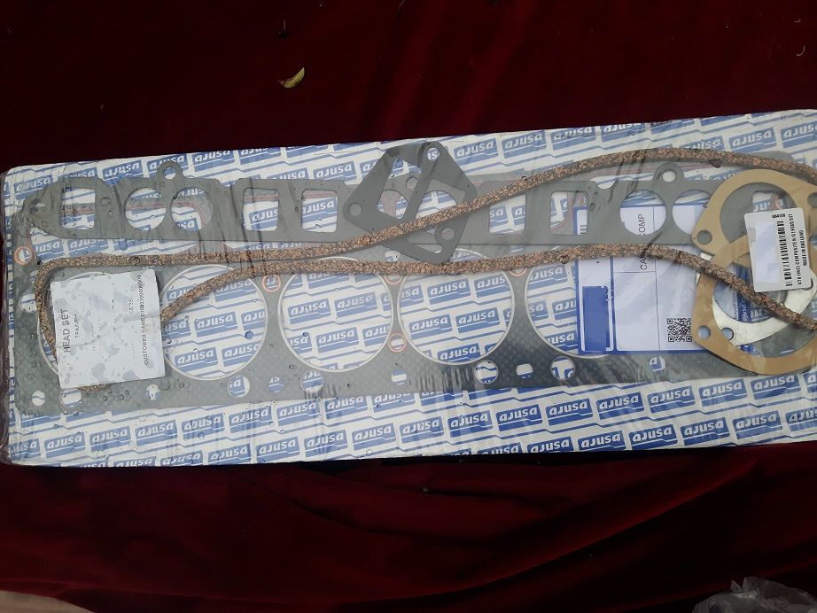 HEAD GASKET SET (Triumph 2000 Saloon) (Mk1 Only) (1963- 68 Only)